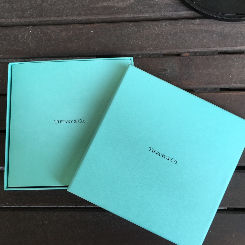 Tiffany gift card box